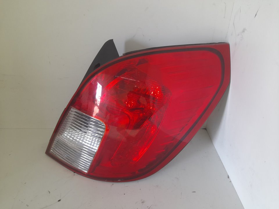 Piloto trasero derecho opel antara cosmo 4x4