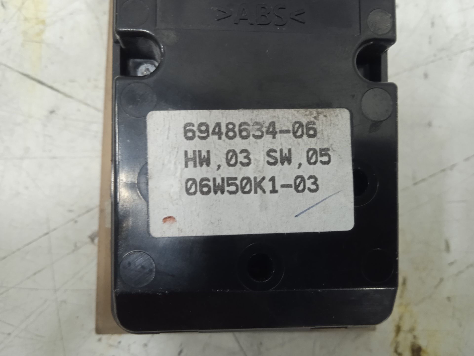 Mando elevalunas delantero izquierdo bmw serie 3 touring (e91) 