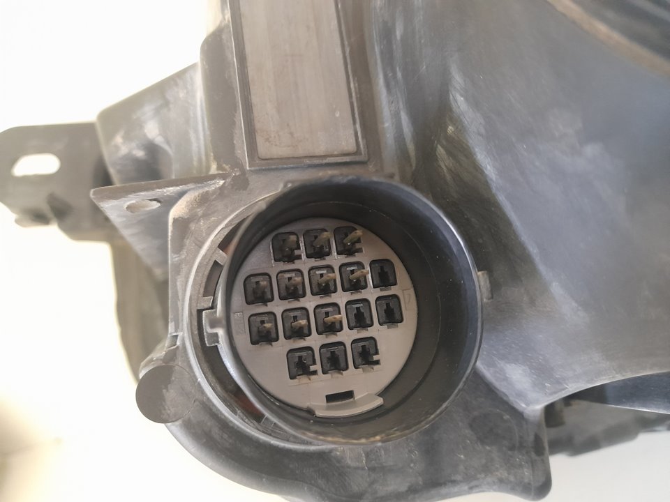 Faro derecho jaguar xf portfolio