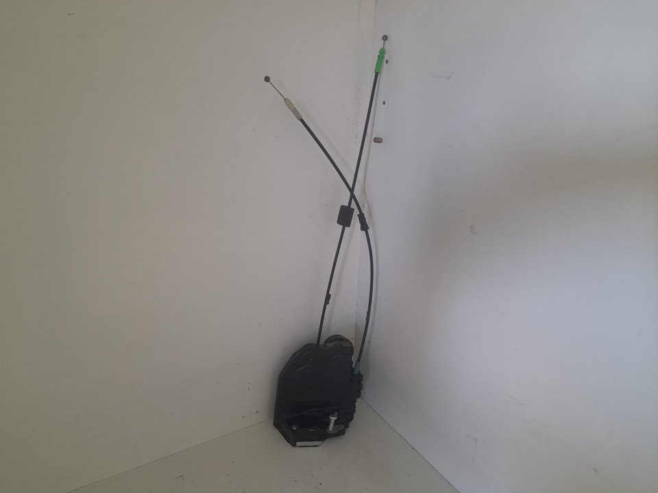 Cerradura puerta trasera derecha toyota rav4 (a3) executive