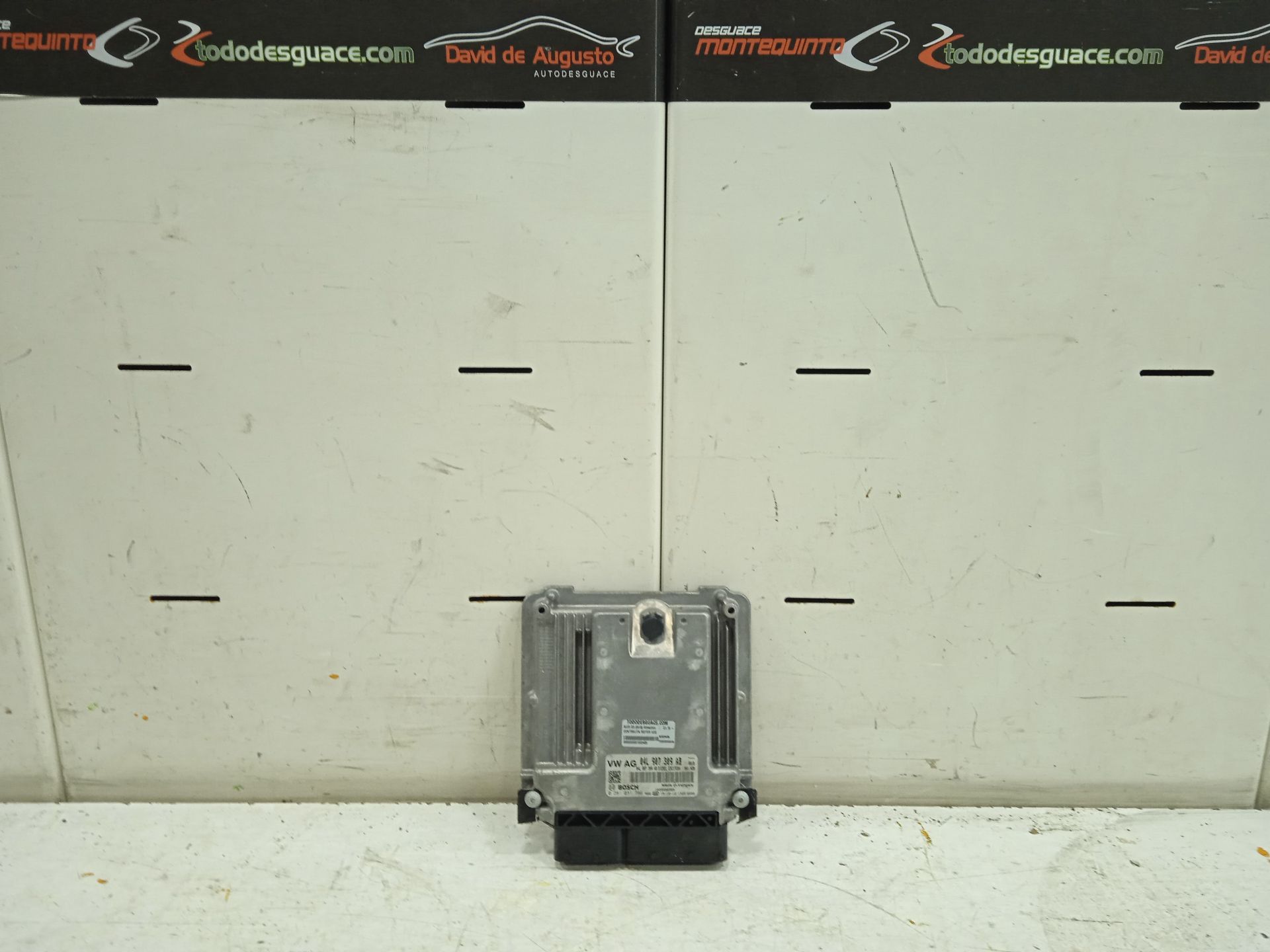 Centralita motor uce audi q3 (8ug) attraction
