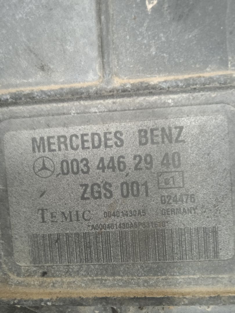 Centralita motor uce mercedes-benz axor 2 c 4-ejes 32 t bm 942 (09.2006) 3243  8x44   om 457 la l (lar