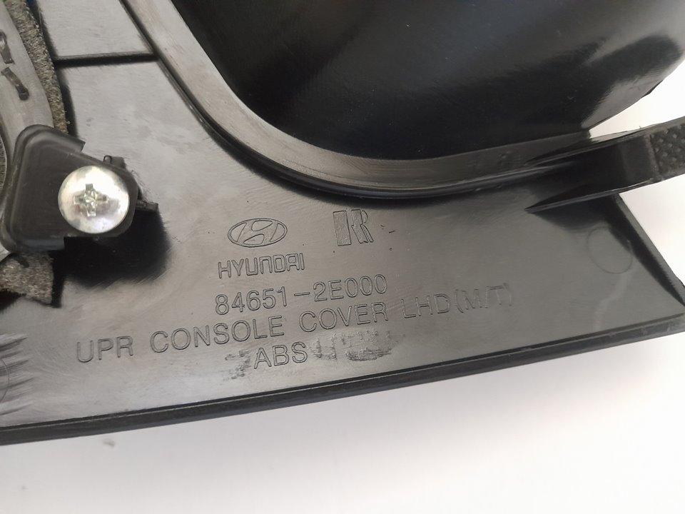 Guanecido consola central hyundai tucson (jm) 2.0 crdi comfort (4wd)