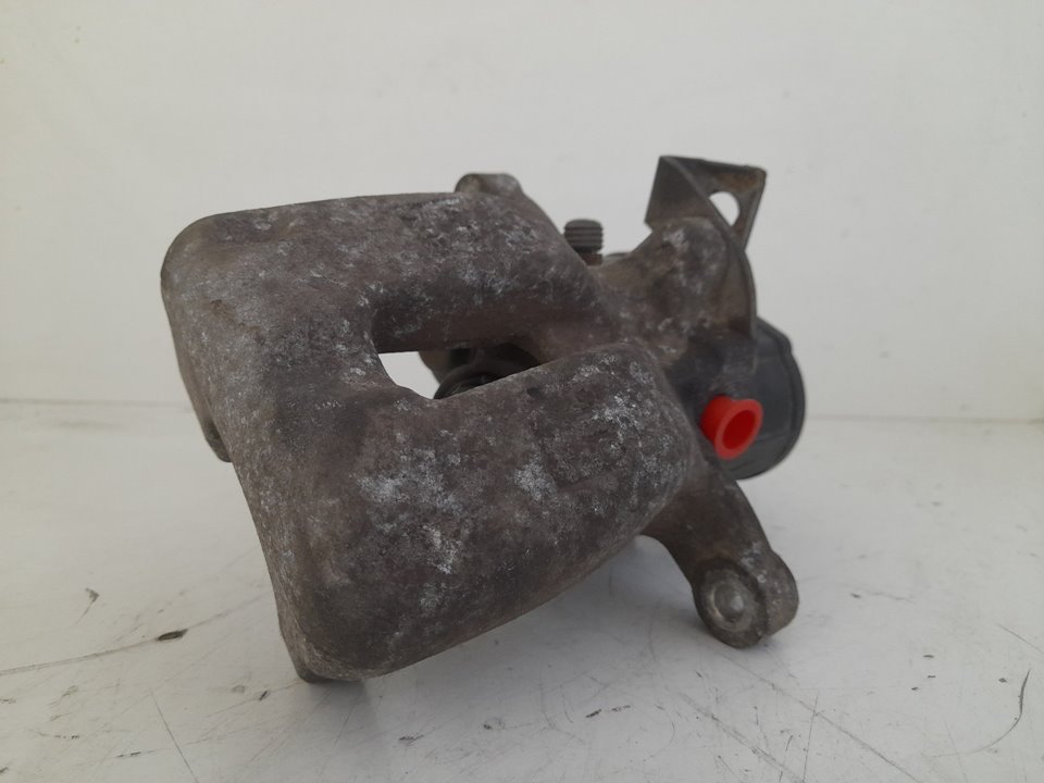 Pinza de freno trasera derecha volkswagen passat variant (3c5) edition