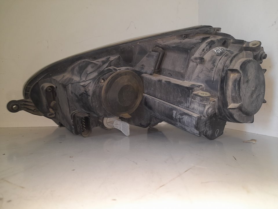 Faro derecho volkswagen golf v (1k1)(10.2003) highline