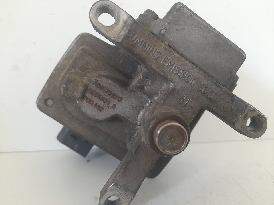  mercedes-benz actros 4 3-ejes bm 963 (2011) 25xx 6x2 szm l bigspace