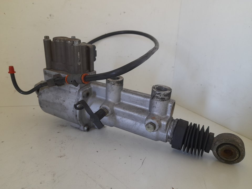 05963 mercedes-benz atego 3-ejes 26 t bm 95024 (1998) 2528  (6x2)       om 906 la l 