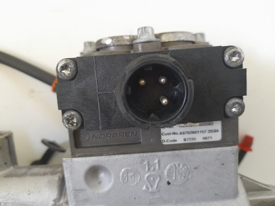 05963 mercedes-benz atego 3-ejes 26 t bm 95024 (1998) 2528  (6x2)       om 906 la l 