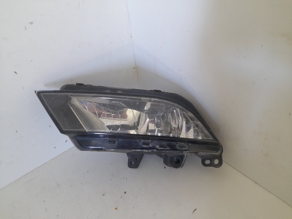 Faro antiniebla izquierdo seat ibiza berlina (6j5) reference