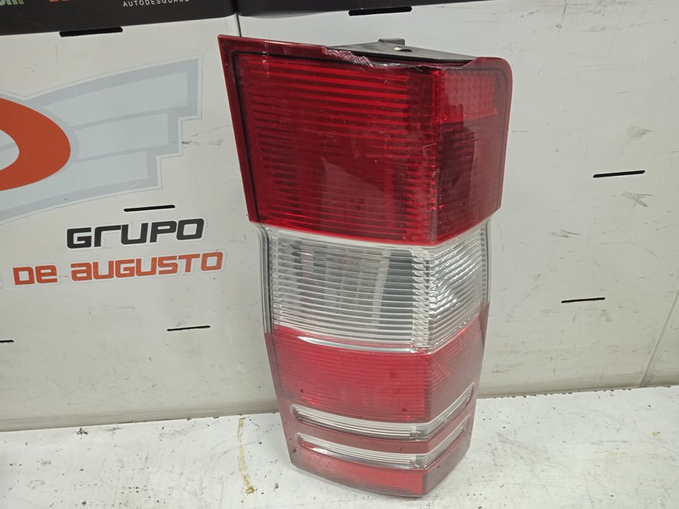 Piloto trasero izquierdo 210213216 cdi (906.611613)