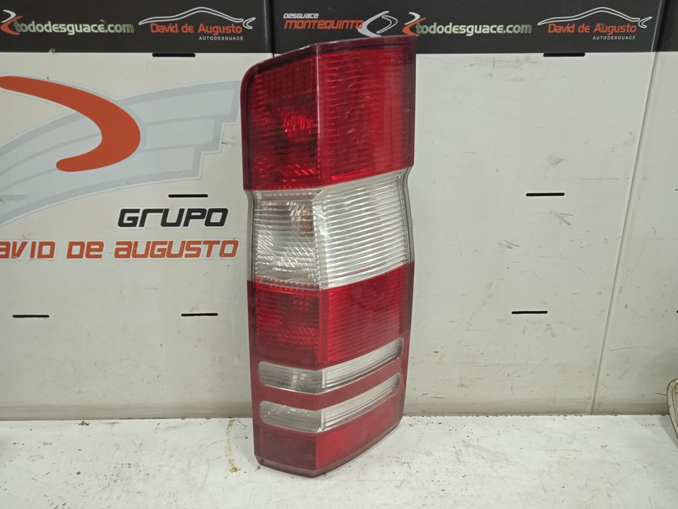 Piloto trasero derecho 210213216 cdi (906.611613)