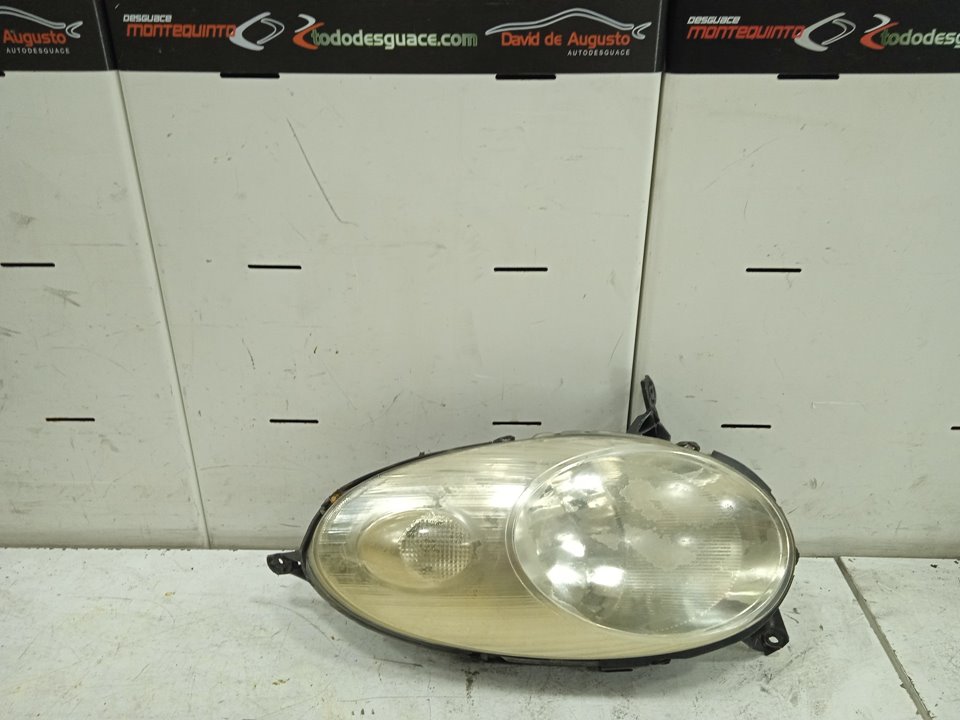 Faro izquierdo nissan micra (k12e) acenta