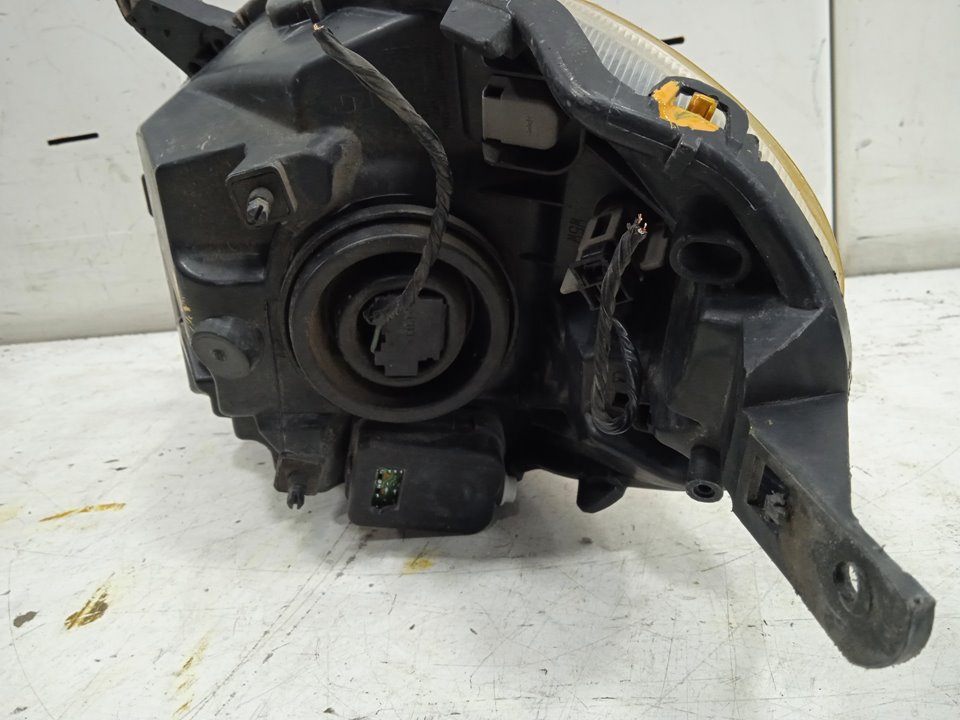 Faro izquierdo nissan micra (k12e) acenta