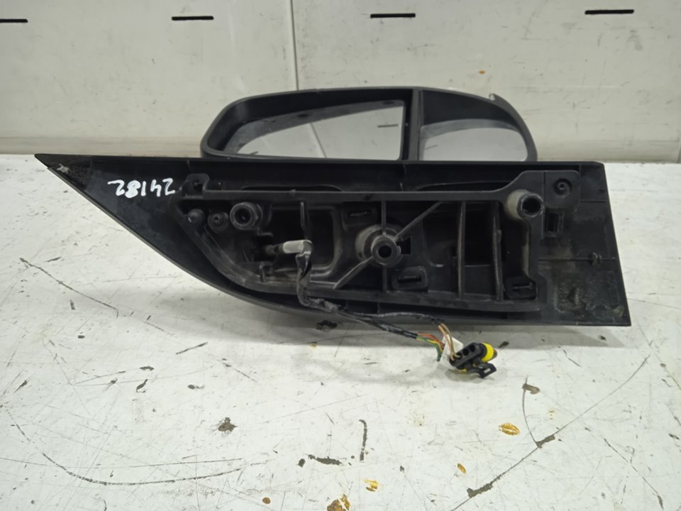 Retrovisor derecho cabina simple 35 s... batalla