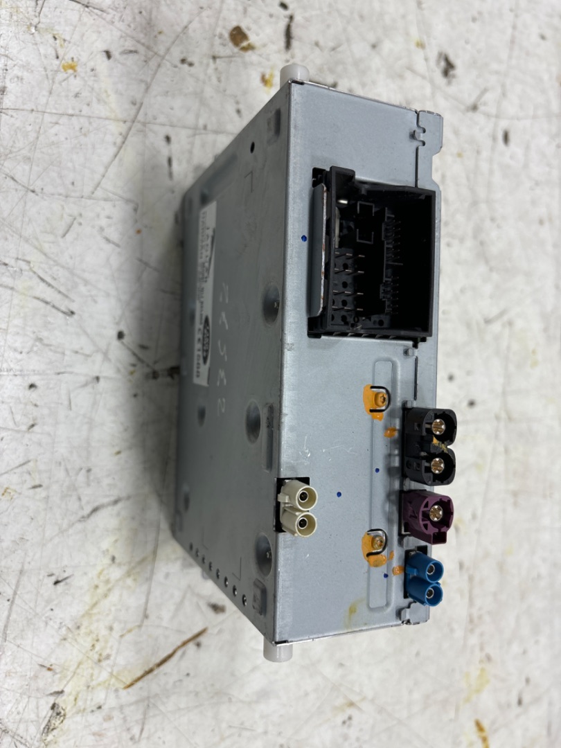 Sistema audio / radio cd jaguar xe prestige