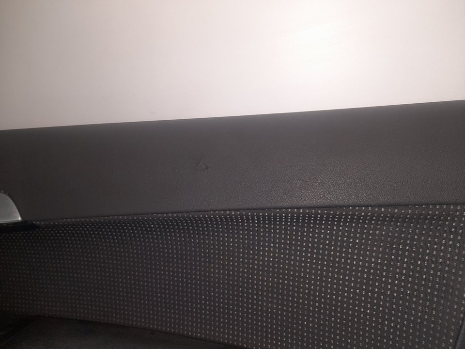 Guarnecido puerta delantera derecha audi a3 (8p1) 2.0 tdi ambiente