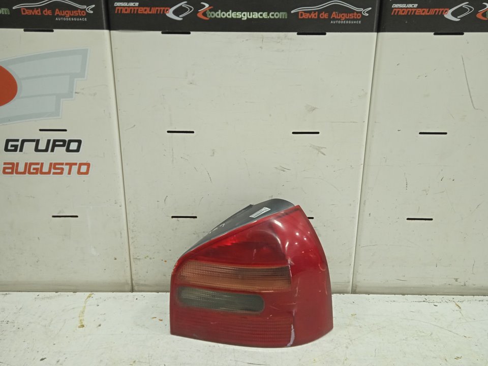 Piloto trasero derecho audi a3 (8l) 1.6 ambiente