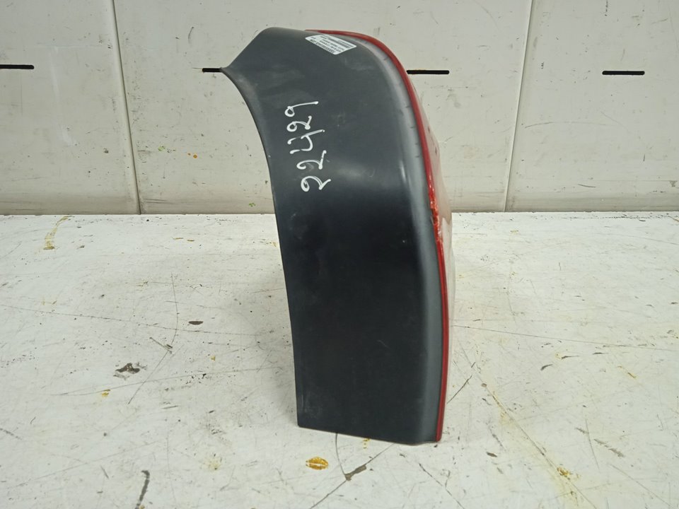 Piloto trasero derecho audi a3 (8l) 1.6 ambiente