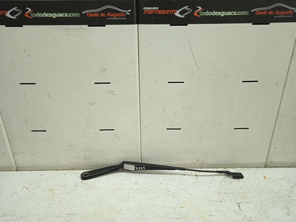 Brazo limpia delantero izquierdo jaguar xe prestige