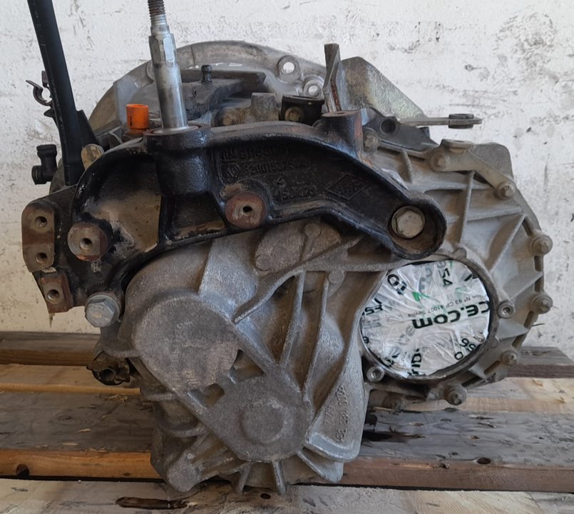 Caja cambios renault trafic ii combi 6  plazas (l2h1) acristalado 