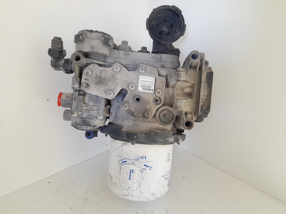 4 volvo  no identificado