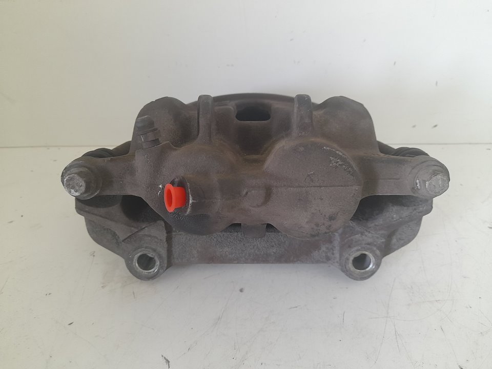 Pinza de freno delantera izquierda combi l1h1 27t edition