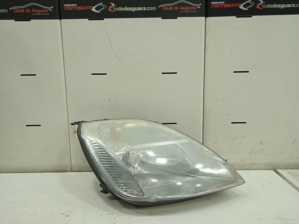 Faro derecho ford fiesta (cbk) 