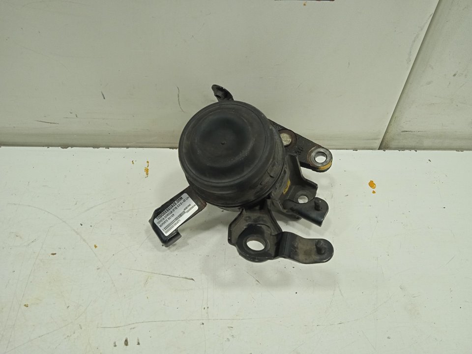 Soporte motor toyota corolla (e12) 2.0 d4d linea luna berlina
