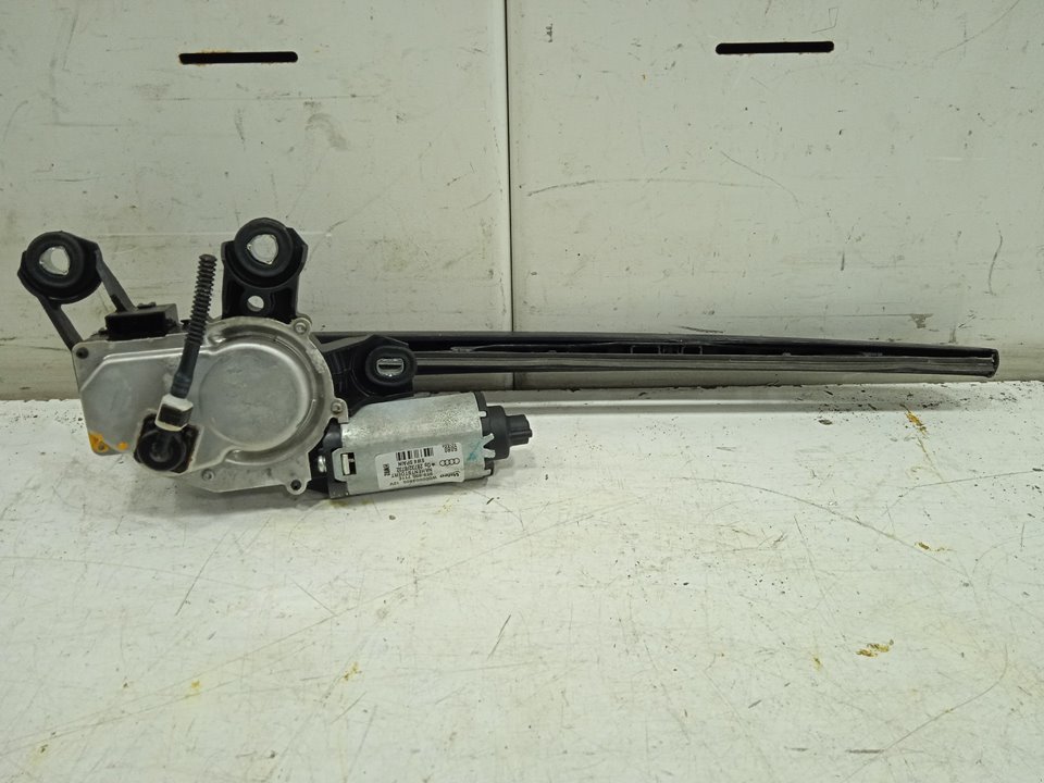 711e                                                w00001048 audi a3 sportback (8pa) 2.0 tdi ambiente (dpf)