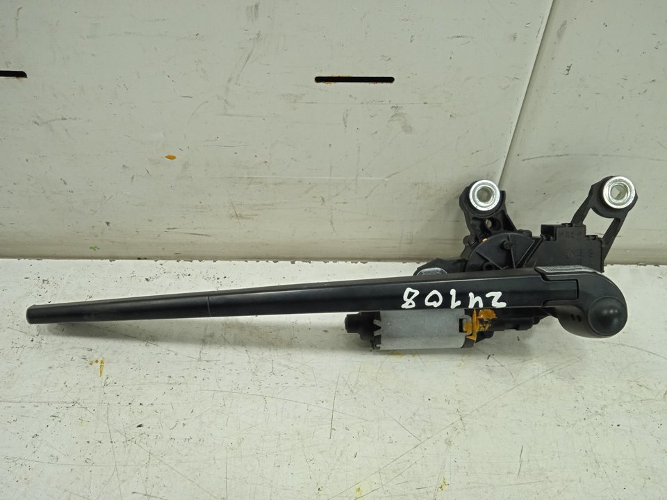 711e                                                w00001048 audi a3 sportback (8pa) 2.0 tdi ambiente (dpf)