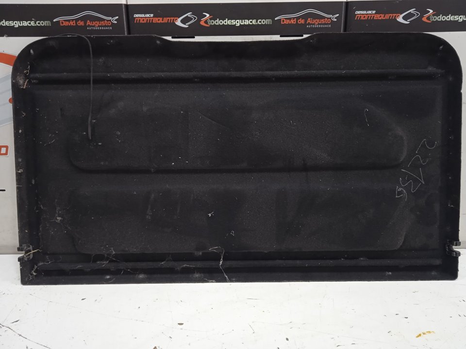 Bandeja trasera renault  no identificado