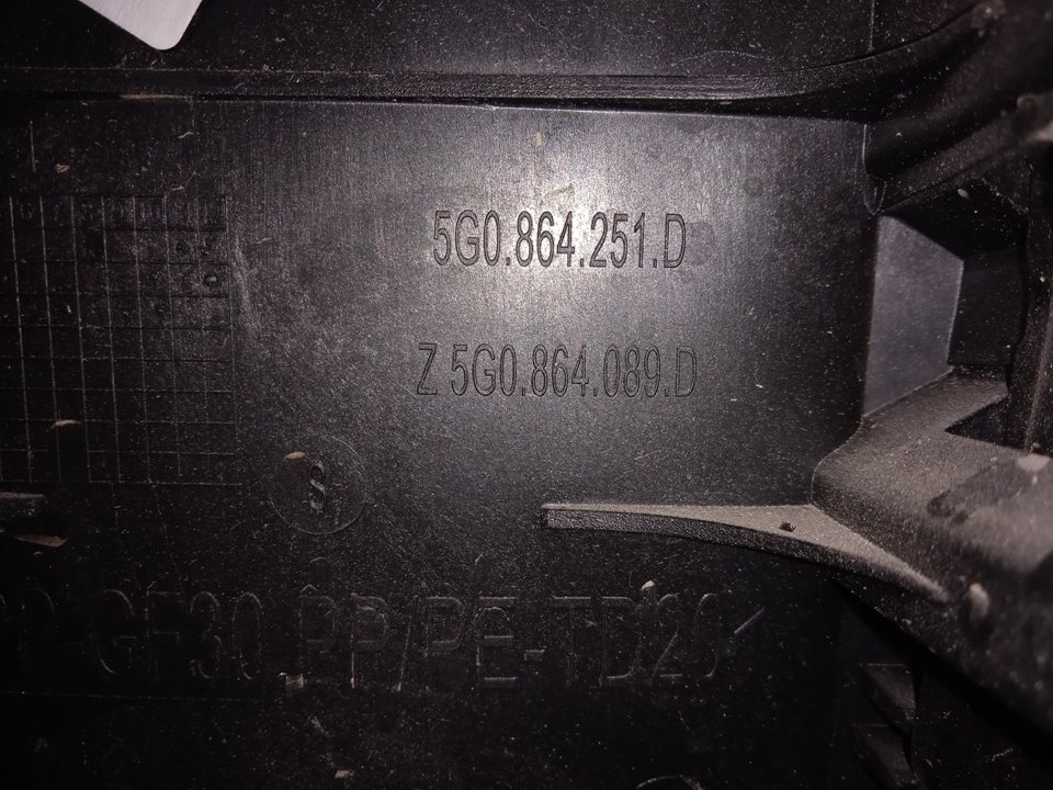 251d                                     z5g0864089 volkswagen passat variant (3g5) bluemotion