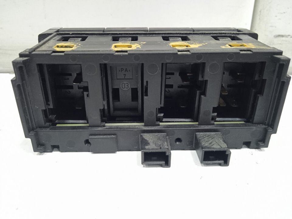 Mando multifuncion mercedes-benz actros 4 2-ejes bm 963 (2011) 18xx 4x2 szm l bigspace