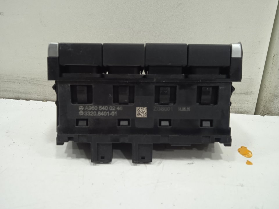 Mando multifuncion mercedes-benz actros 4 2-ejes bm 963 (2011) 18xx 4x2 szm l bigspace