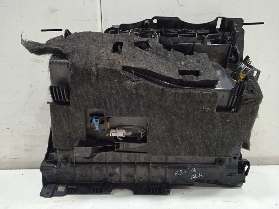 Guantera glk 220 cdi 4matic be edición