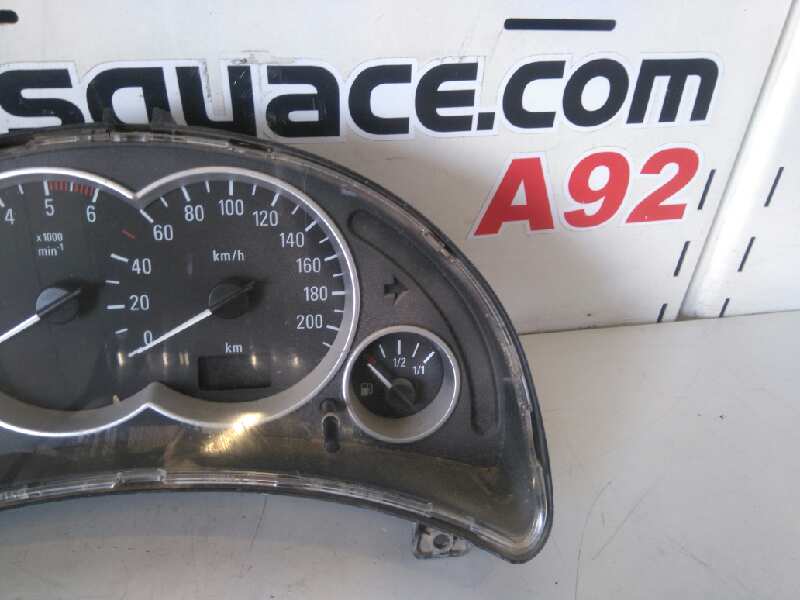 Cuadro instrumentos opel corsa c 