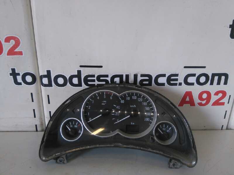 Cuadro instrumentos opel corsa c 