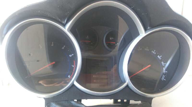 Cuadro instrumentos chevrolet cruze lt