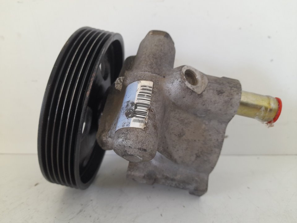 Bomba direccion renault trafic ii combi 6  plazas (l2h1) acristalado 