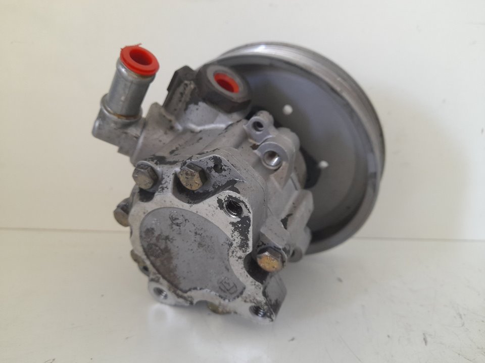 Bomba direccion audi a6 avant (4b5) 2.5 tdi