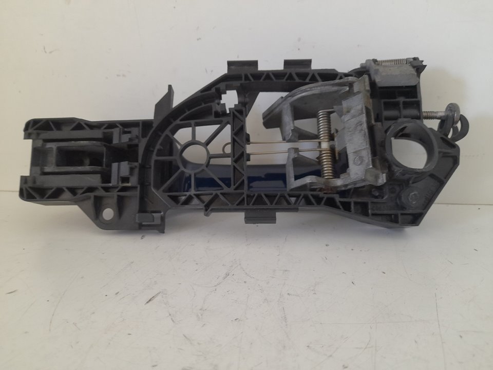 Maneta interior delantera derecha volkswagen passat berlina (3c2) advance