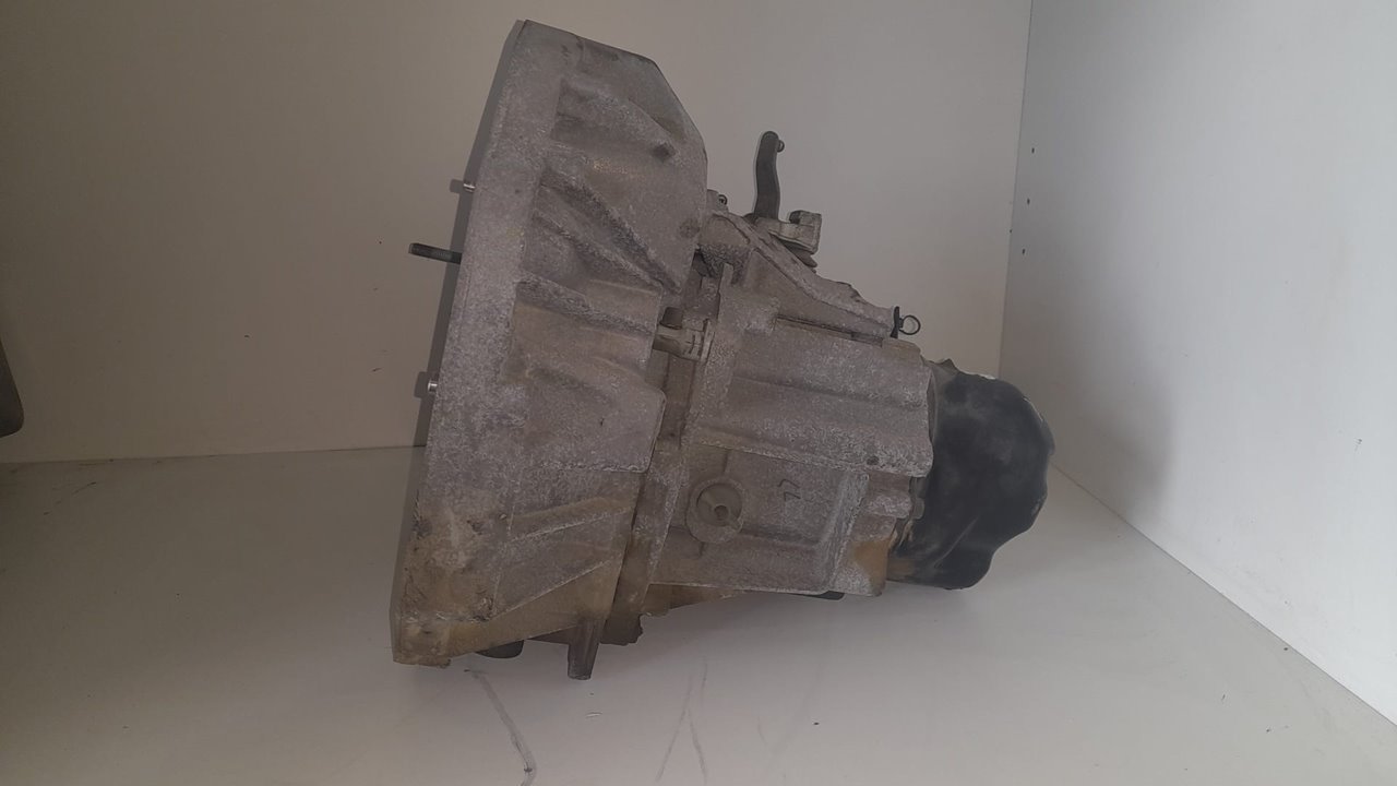 Caja cambios renault clio iii authentique