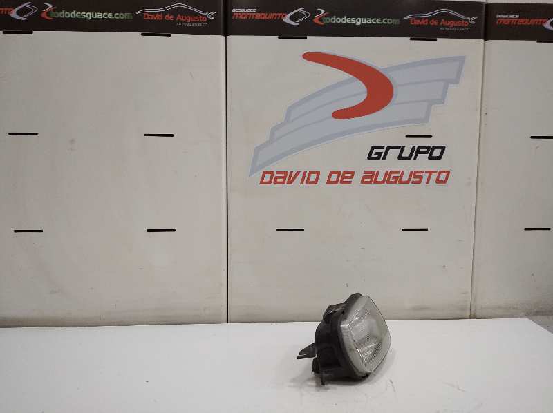 Faro antiniebla izquierdo mercedes-benz clase c (bm 203) sportcoupe c 200 compressor (203.745)