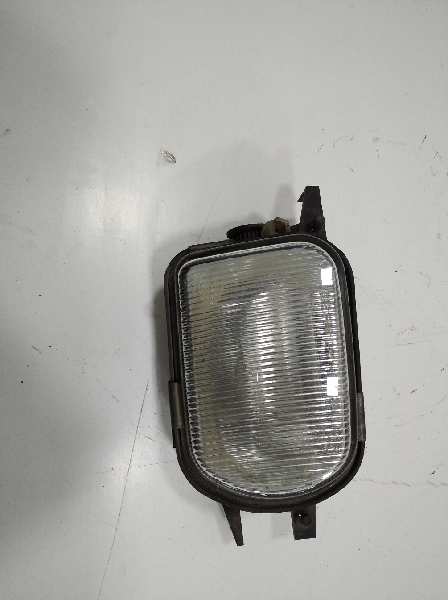 Faro antiniebla izquierdo mercedes-benz clase c (bm 203) sportcoupe c 200 compressor (203.745)