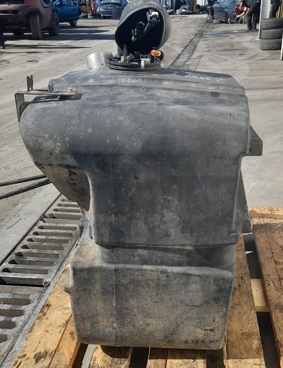 Deposito adblue iveco stralis (as hi-way)(07.2012) fsa tfp lt 4x2 gran espacio