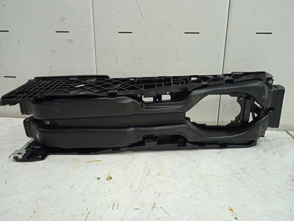 E766a jaguar xe prestige