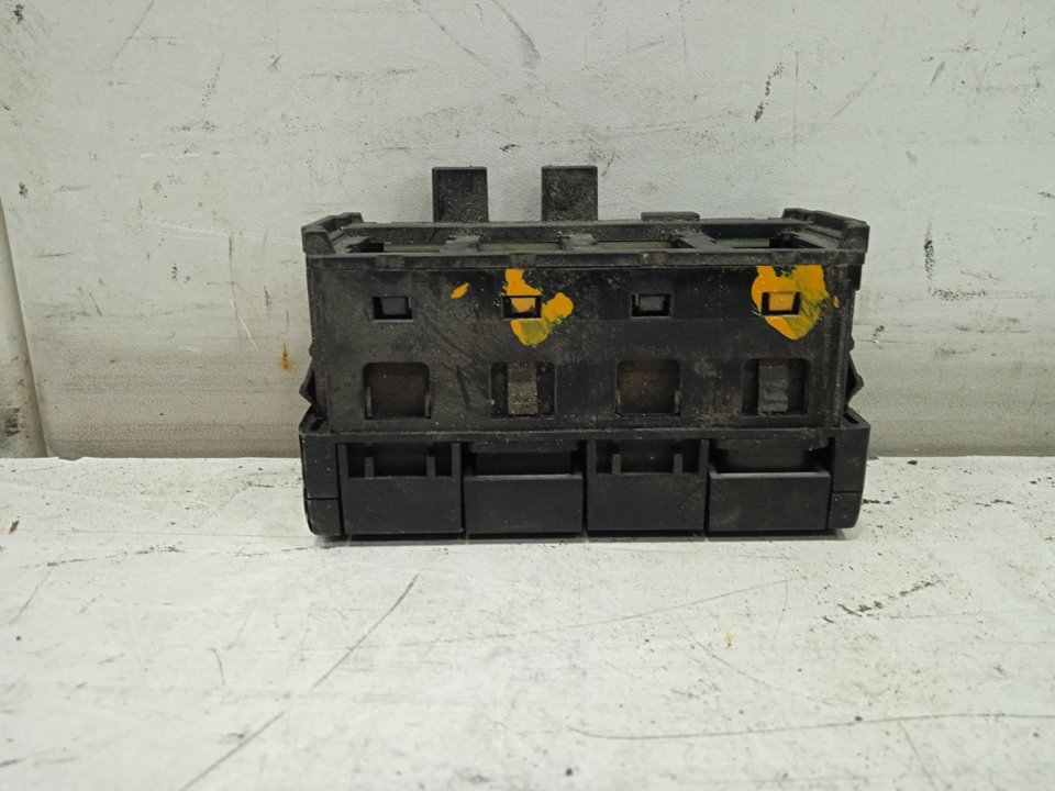 Mando multifuncion mercedes-benz actros 4 2-ejes bm 963 (2011) 18xx 4x2 szm l bigspace