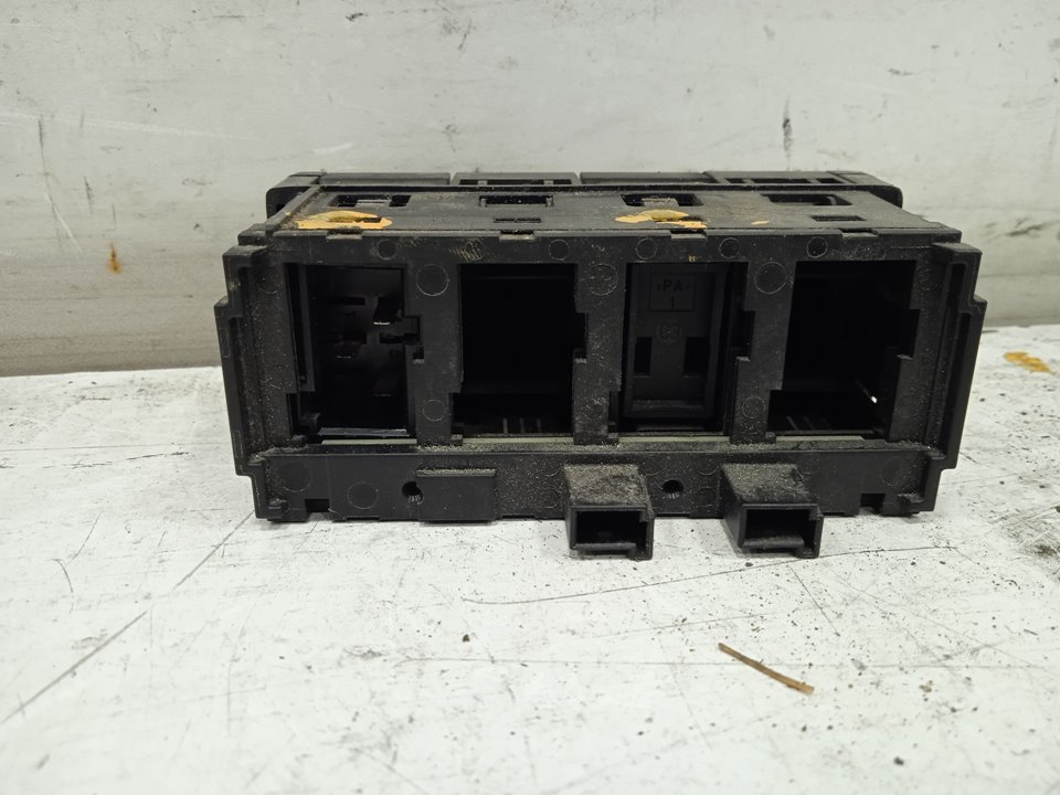 Mando multifuncion mercedes-benz actros 4 2-ejes bm 963 (2011) 18xx 4x2 szm l bigspace