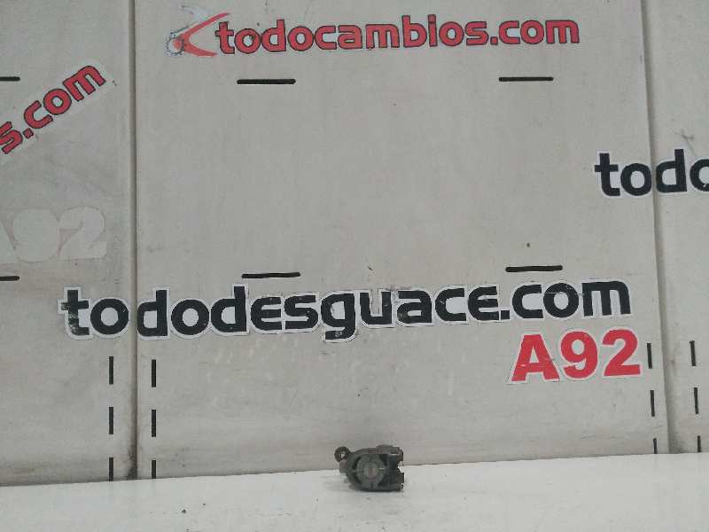  bombin puerta delantera izquierda   nissan micra (k12e) acenta 1.2 cat