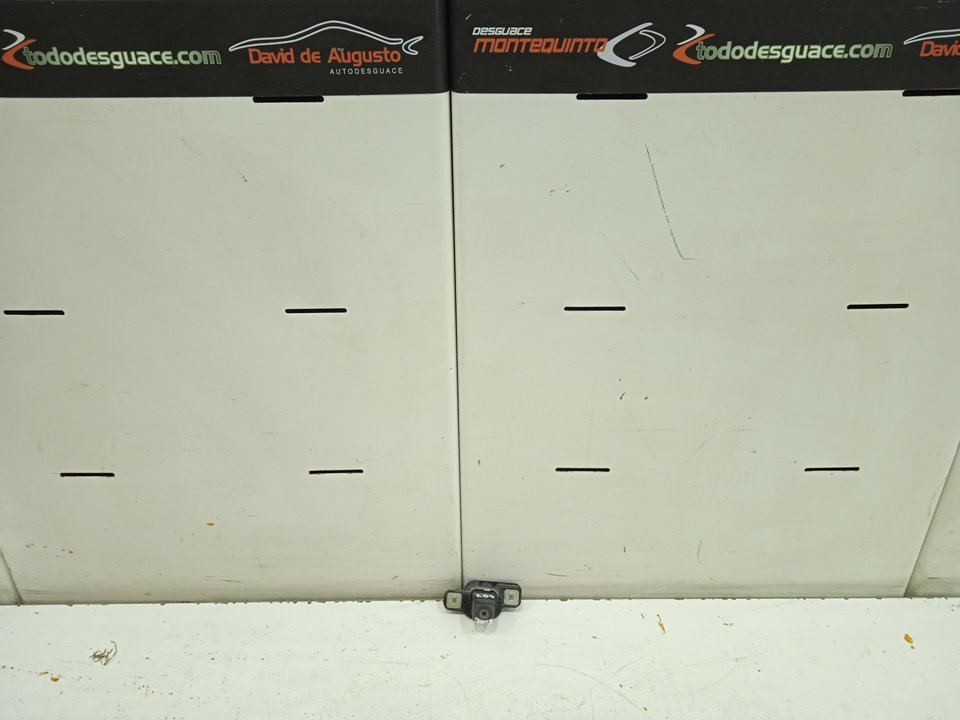 504 toyota avensis (t27) advance